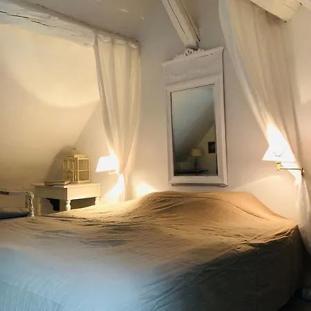 ラ デペンダンス 別荘 トゥール