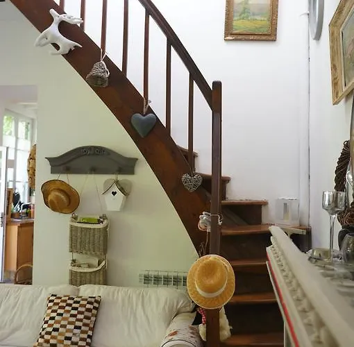 Dom wakacyjny La Dependance Tours